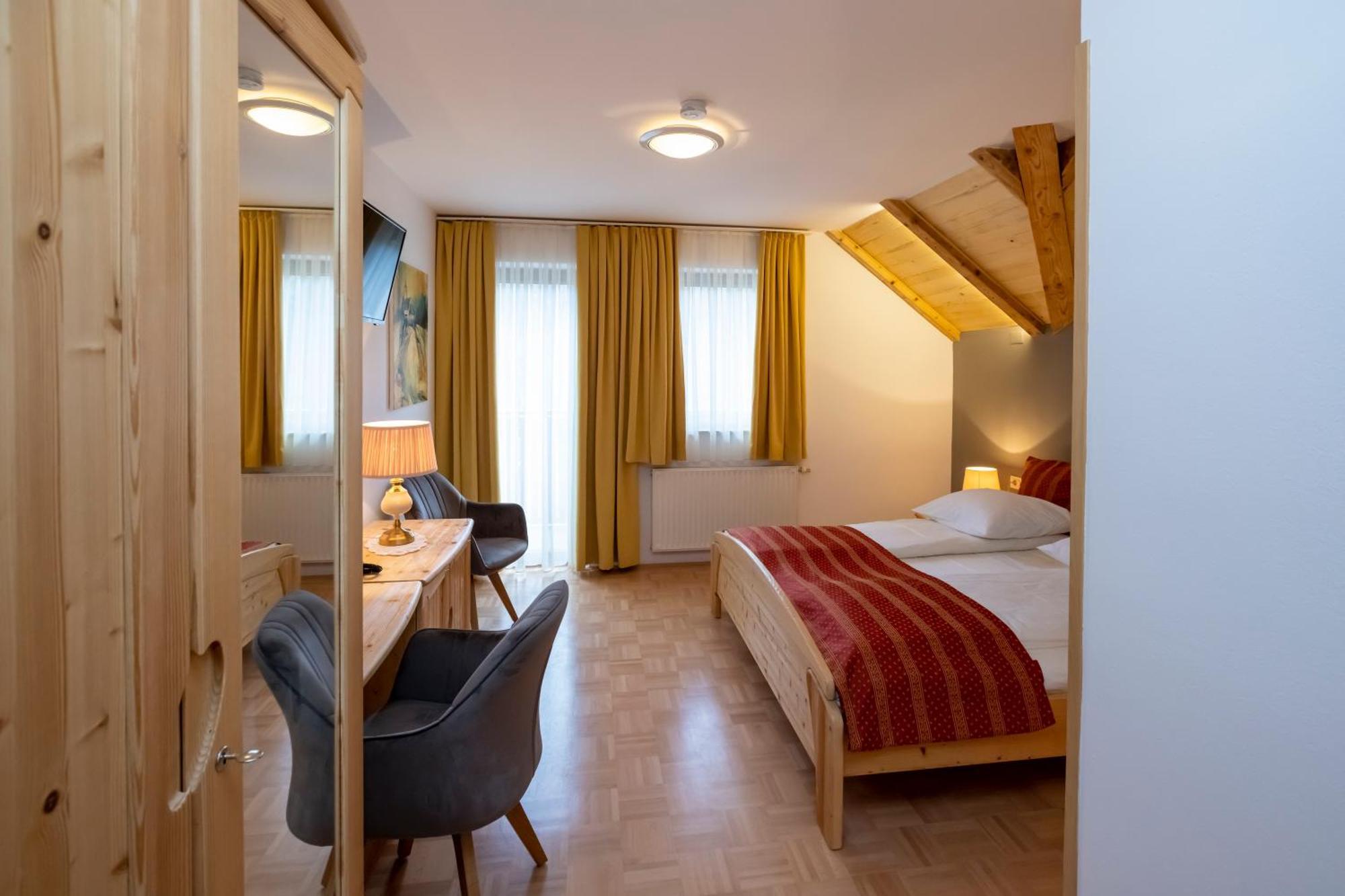 Art Hotel Kristal Bohinj Buitenkant foto