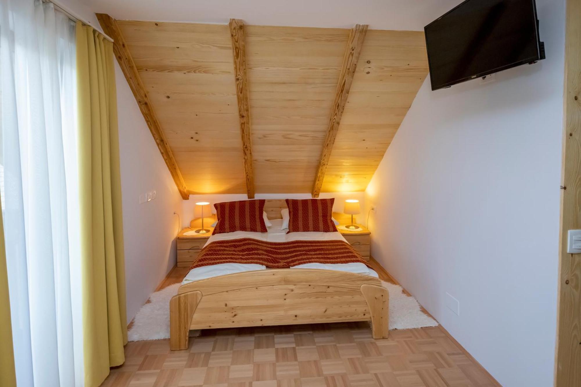 Art Hotel Kristal Bohinj Buitenkant foto