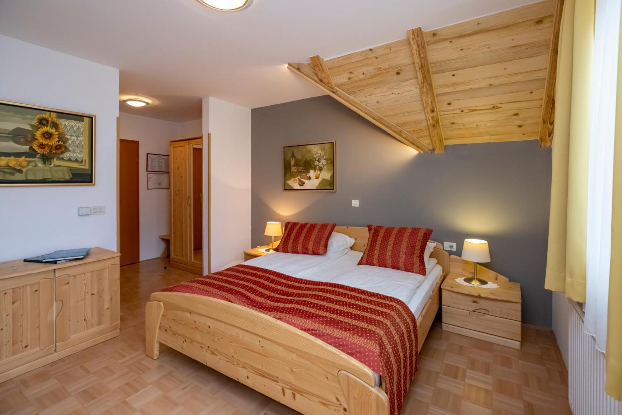 Art Hotel Kristal Bohinj Buitenkant foto