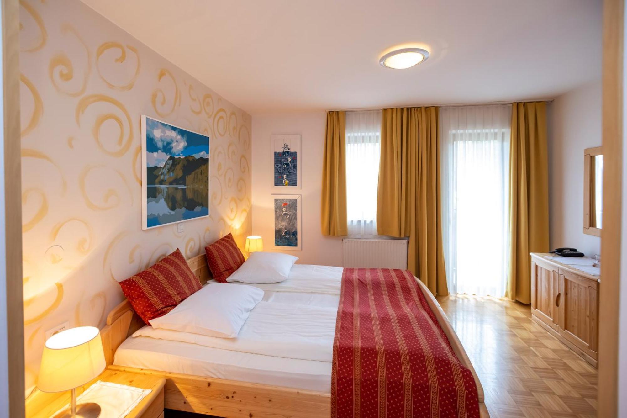 Art Hotel Kristal Bohinj Buitenkant foto