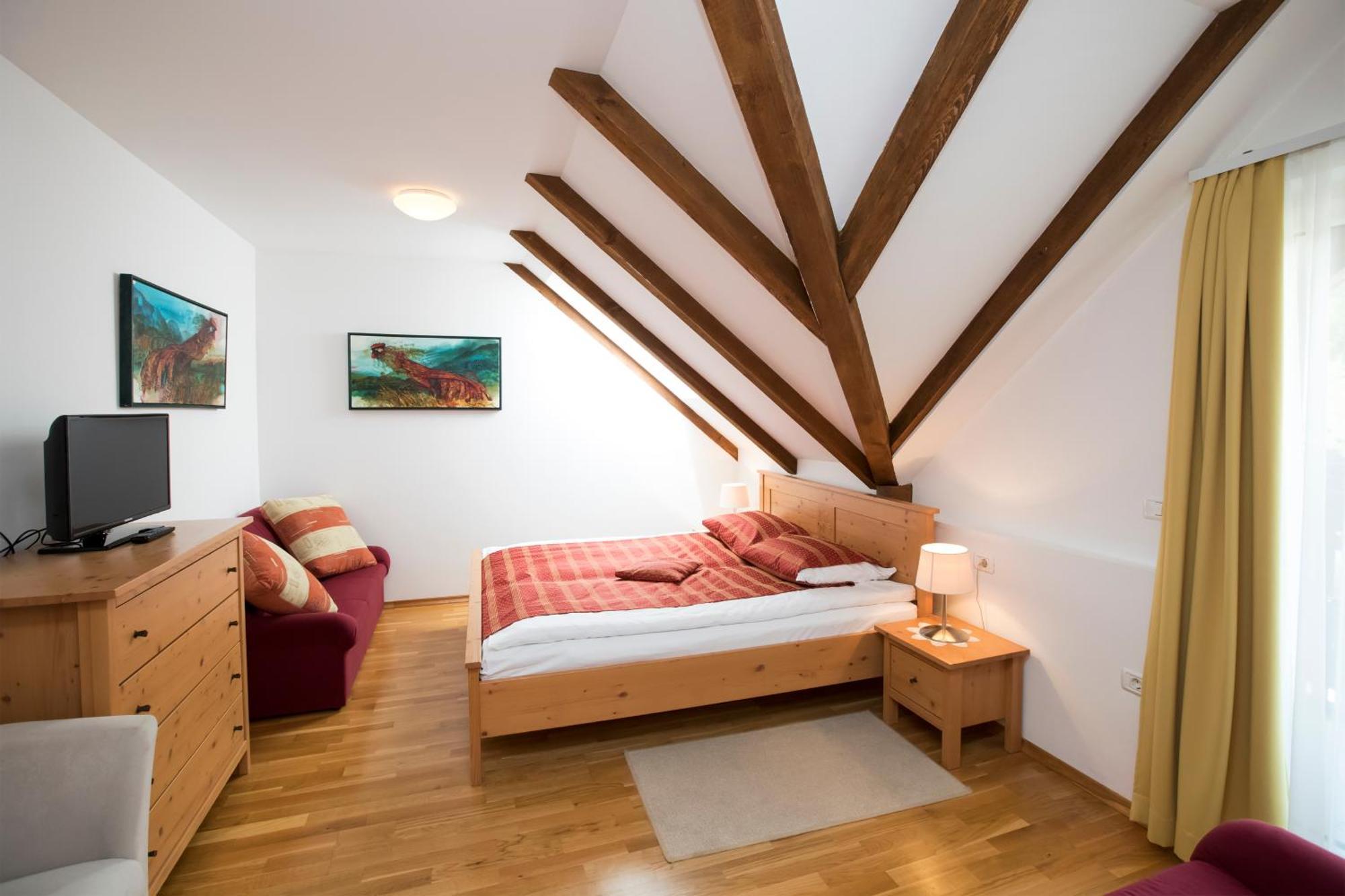Art Hotel Kristal Bohinj Buitenkant foto